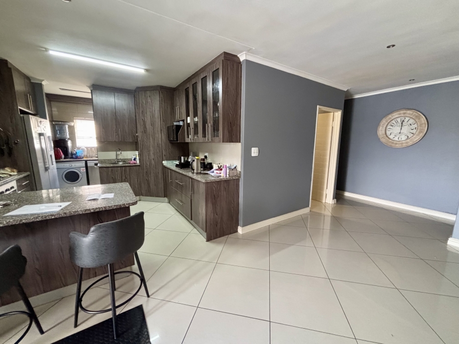 3 Bedroom Property for Sale in Brackenfell South Western Cape